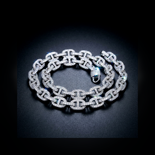 Iced Anchor Chain Necklace - lifestyle